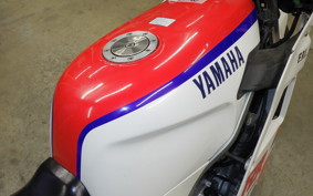 YAMAHA FZR250 1986 2KR