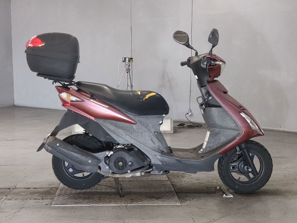 Фото Suzuki ADDRESS V125 с японского аукциона