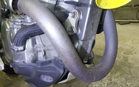 SUZUKI DR-Z400SM 2005 SK44A