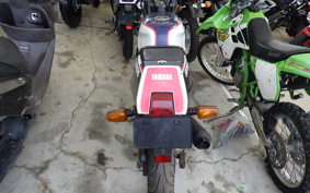 YAMAHA FZR250 2KR