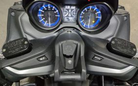 YAMAHA T-MAX 560 SJ19J