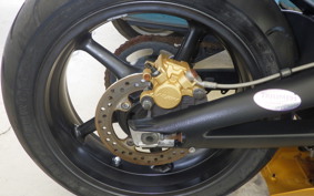 TRIUMPH DAYTONA 675
