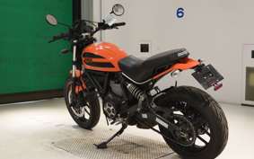 DUCATI SCRAMBLER SIXTY2 2016
