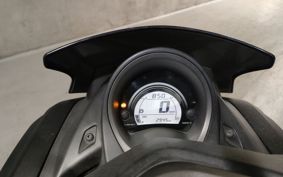 YAMAHA N-MAX 155 SG50J
