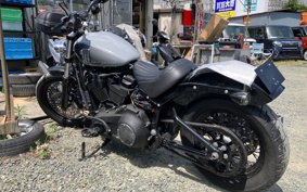 HARLEY  HARLEY FXLRST 2023 YXZ