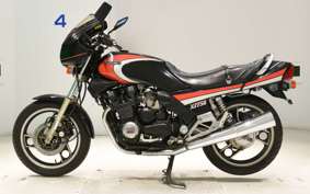 YAMAHA XJ750 E 1983 29R
