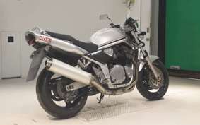 SUZUKI BANDIT 1200 2001 GV77A