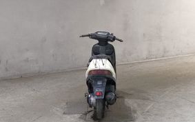 SUZUKI ADDRESS V100 CE11A