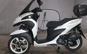 YAMAHA TRICITY 125 SE82J