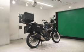 KAWASAKI VERSYS X250Aﾂｱﾗｰ LE250D