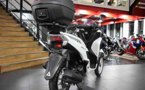 YAMAHA TRICITY 125 SE82J