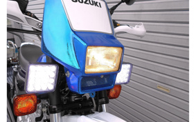 SUZUKI GLASS TRACKER BIG BOY NJ47A