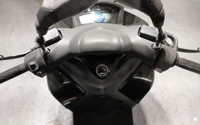 YAMAHA TRICITY 125 SE82J