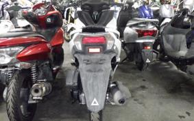 YAMAHA TRICITY 125 SE82J