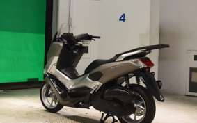 YAMAHA N-MAX SE86J