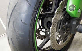 KAWASAKI Z800 2015