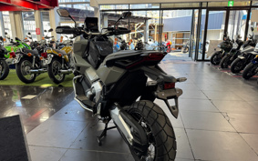 HONDA X-ADV 750 2025 RH21