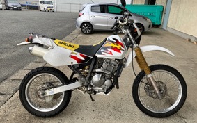 SUZUKI DR250 R SJ45A