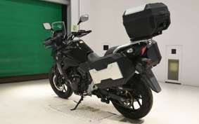 SUZUKI Vｽﾄﾛｰﾑ250