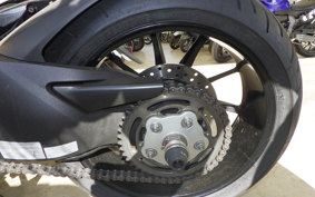 DUCATI HYPERSTRADA 820 2014