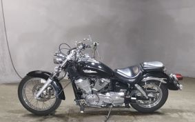 YAMAHA DRAGSTAR 250 VG05J