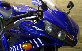 YAMAHA YZF-R1 2004 RN13