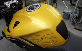 TRIUMPH STREET TRIPLE RS 2023