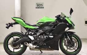 KAWASAKI ZX-25R ZX250E