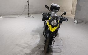 SUZUKI V STROM 250 DS11A