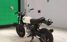 HONDA APE 50 2002 AC16