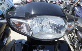 HONDA TACT-4ﾍﾞｰｼｯｸ AF79