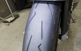 YAMAHA YZF-R1 2001
