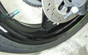 KAWASAKI ZX-25R ZX250E