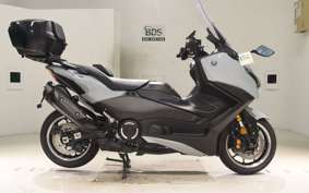 YAMAHA T-MAX 560 T 2025 SJ21J