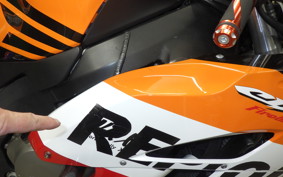 HONDA CBR1000RR 2005 SC57