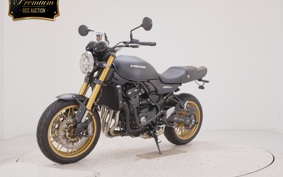 KAWASAKI Z900RS SE 2025
