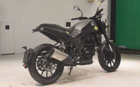BENELLI レオンチーノ250