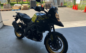 SUZUKI DL1000 ( V-Strom 1000 ) 2020 VU51A