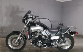 YAMAHA VMAX 2003 2LT0