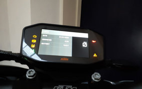 KTM 890 DUKE GP TU940