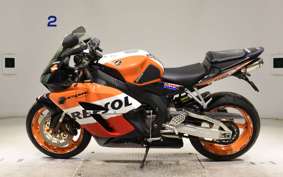 HONDA CBR1000RR 2005 SC57