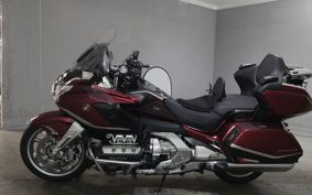 HONDA GL1800 TOUR DCT SC79