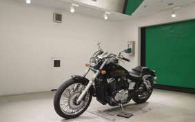 HONDA SHADOW 400 SLASHER 2000 NC40