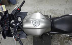 YAMAHA FZS1000 FAZER 2004