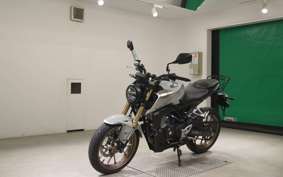 HONDA CB125 R