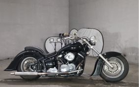 YAMAHA DRAGSTAR 1100 CLASSIC 2003 VP13J