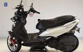 YAMAHA S-MAX 2022