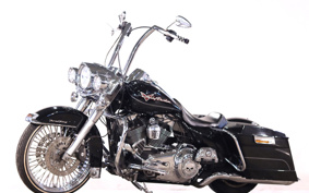 HARLEY FLHR 2010 FB4