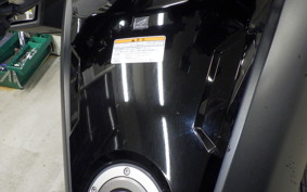 HONDA NM4 VULTUS -01 2015 RC82