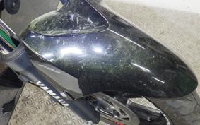 YAMAHA FZ25 2000